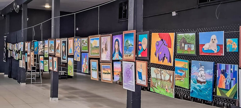 Artista Plastica ZyStopa, atelier, Aula de pintura Barra Velha-53