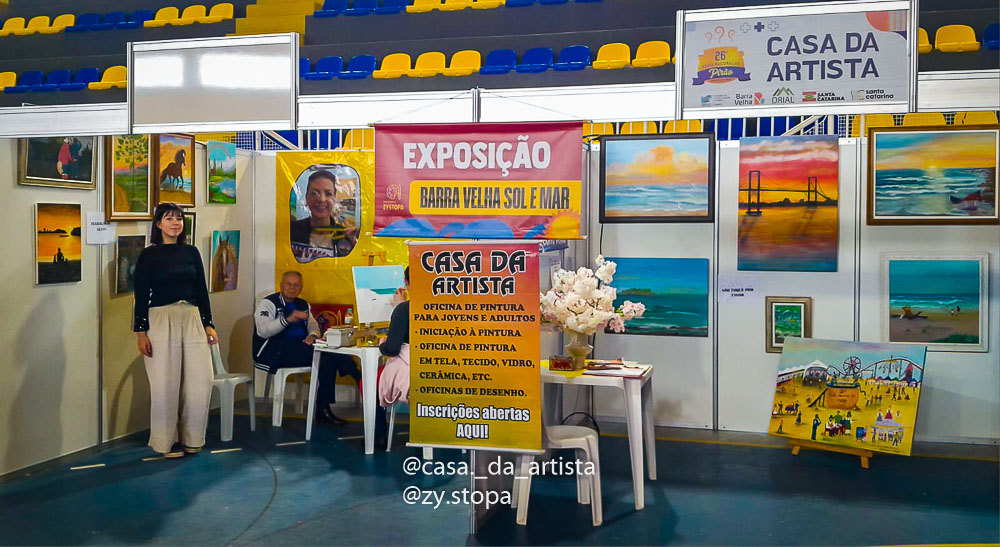 Fotos Artista Plastica Zystopa casa da artista escola de pintura em tela Barra Velha Santa-2