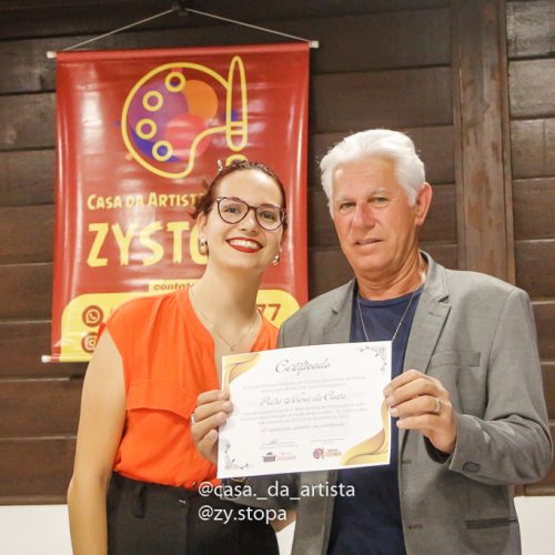 Casa da Artista plastica ZyStopa Aula de Pintira em Barra Velha erramento Exposição LUZ_-17