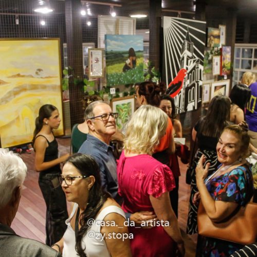 Casa da Artista plastica ZyStopa Aula de Pintira em Barra Velha erramento Exposição LUZ_-56